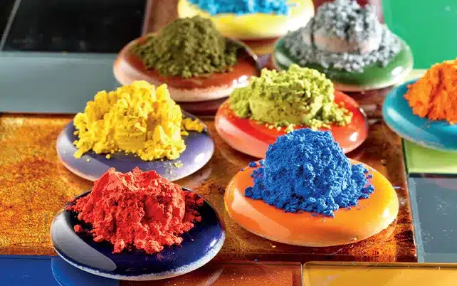 artificial colors powder piles